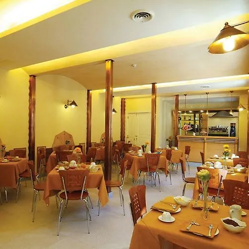 Hotel Eden Neapel
